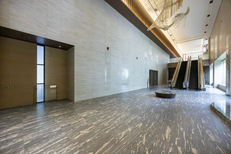 エントランスホール