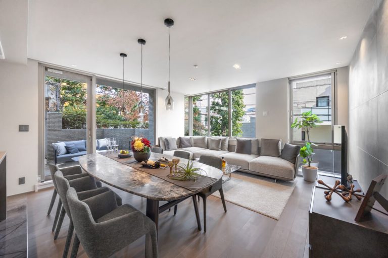 フォレセーヌ池田山公園　平置き駐車場付き！戸建て感覚で住める角部屋100㎡超えの上質な邸宅