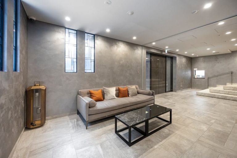 エントランスホール