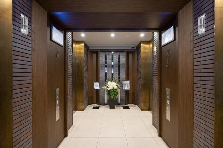 エレベーターホール