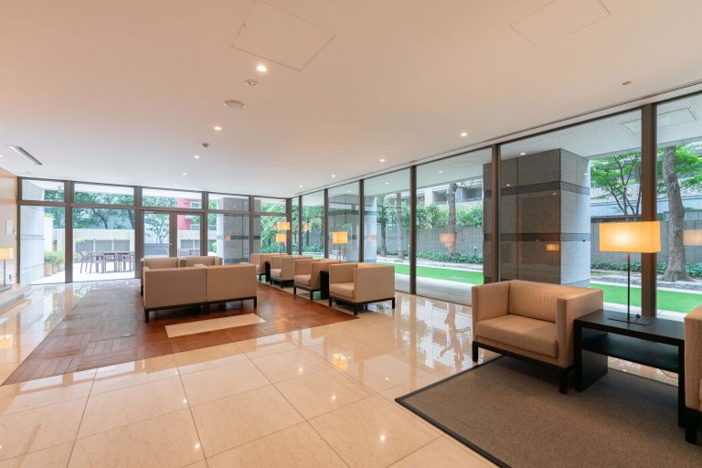 エントランスホール