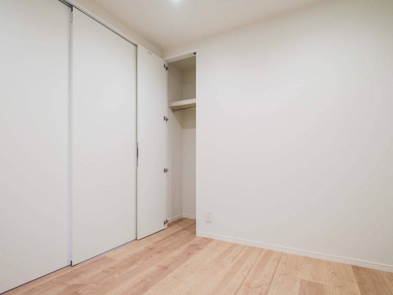 洋室1（約4.3帖）