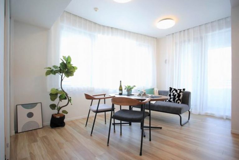 リビングダイニング