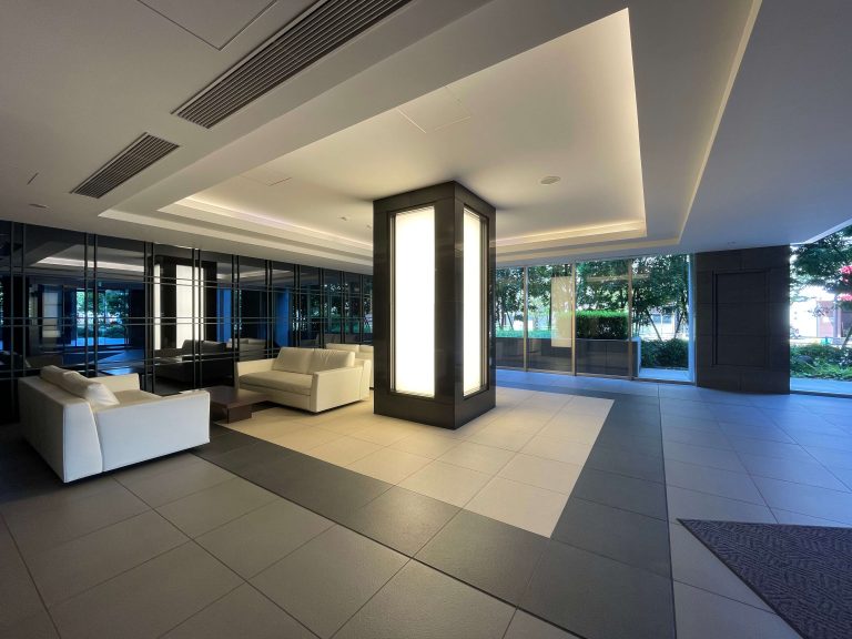 エントランスホール