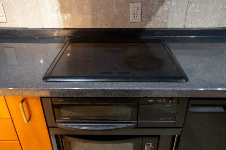 キッチン IHクッキングヒーター