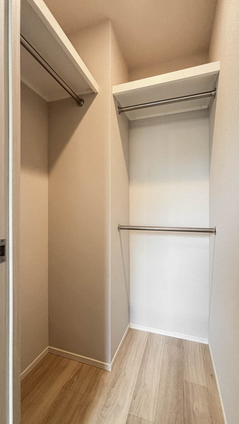 洋室2 WIC（ウォークインクローゼット）