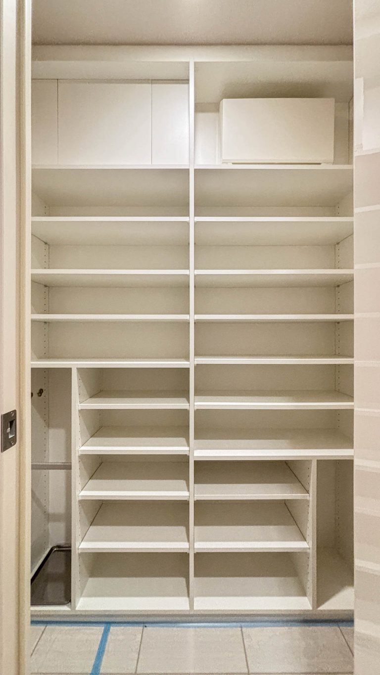 玄関 SIC（シューズインクローゼット）