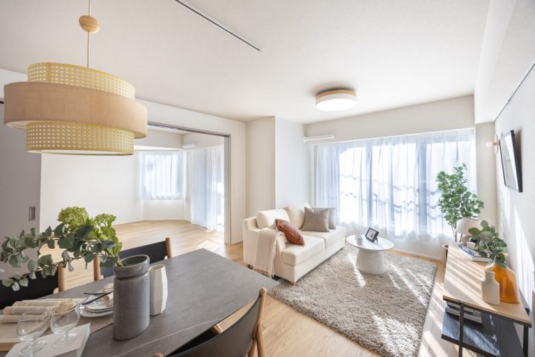 リビングダイニング