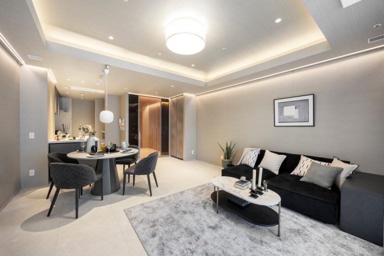 アークヒルズ仙石山レジデンス　都会の中心で、開放感とプライバシーを両立する住まい