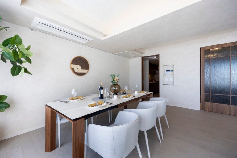 リビングダイニング