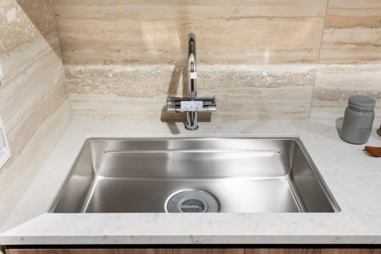 キッチン シンク