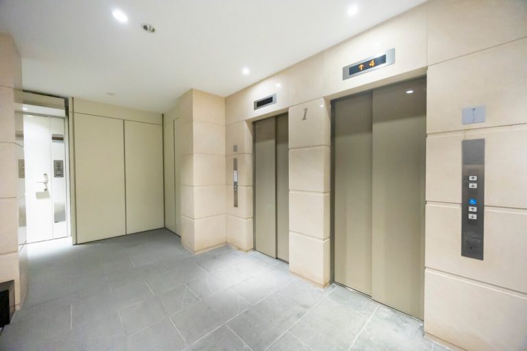 エレベーターホール
