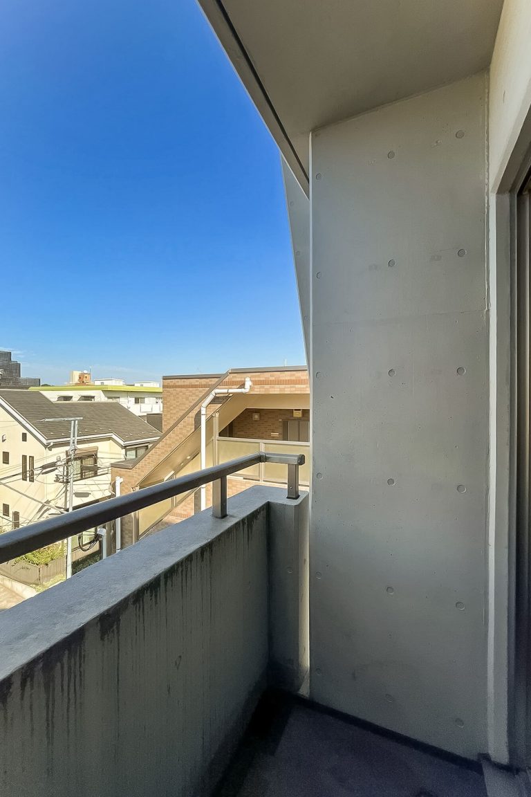 バルコニー（洋室B側）