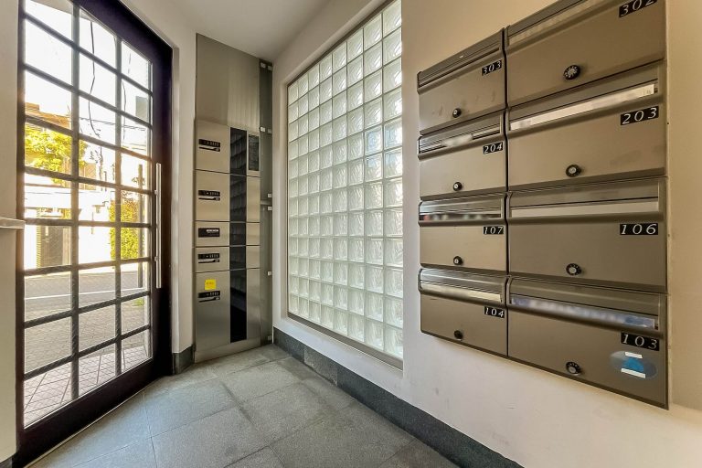 宅配ボックス・メールボックス