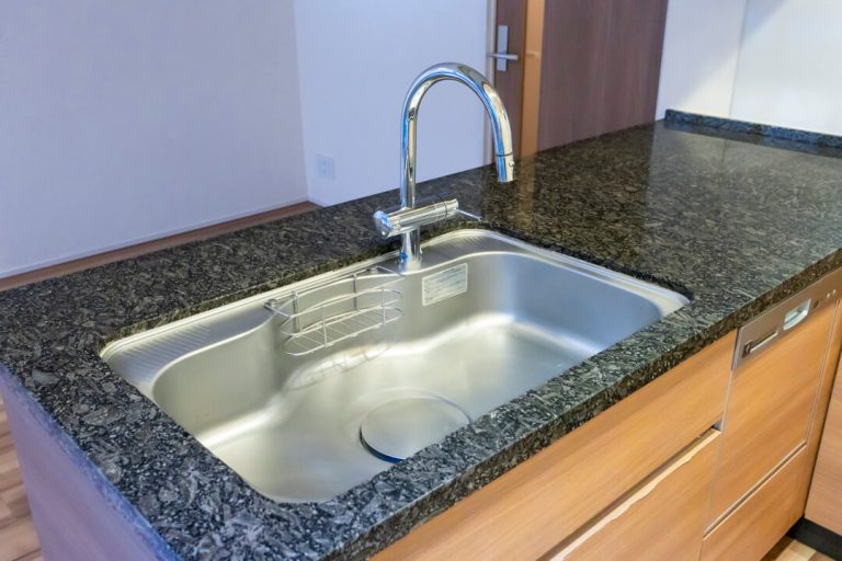 キッチン シンク