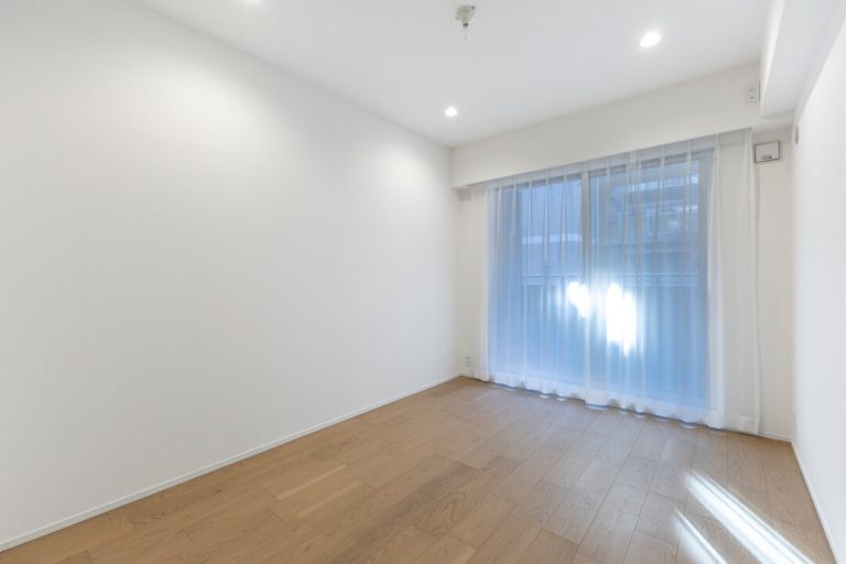 寝室1（約7.7帖）