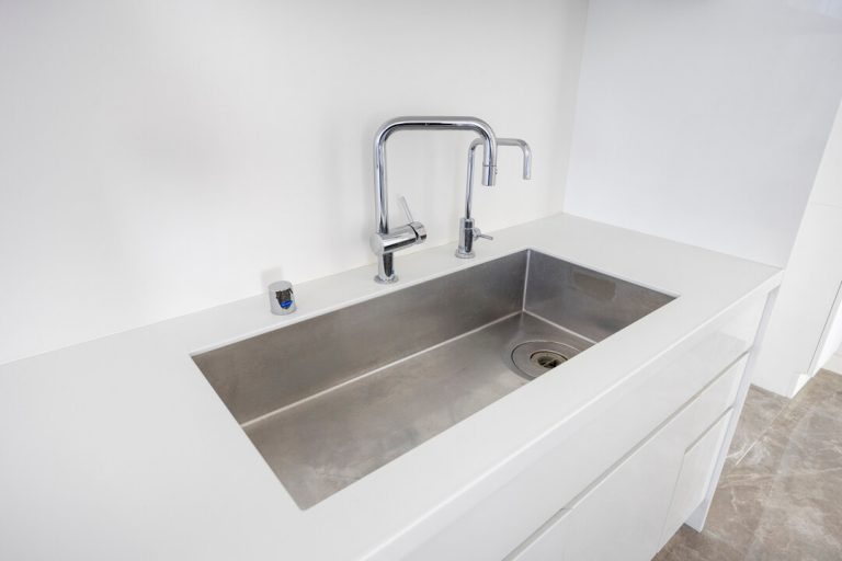 キッチン シンク