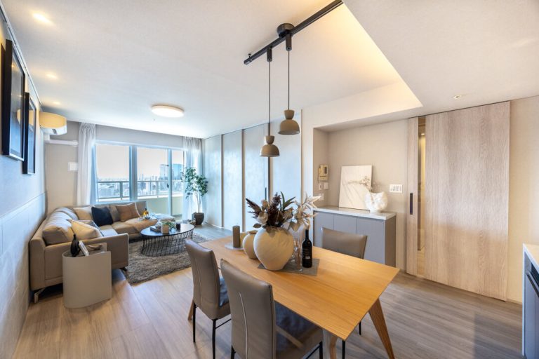 リビングダイニング