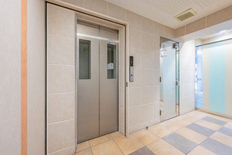 エレベーターホール