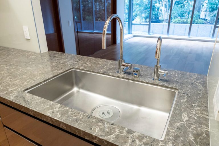 キッチン シンク