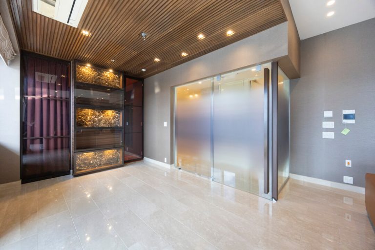 リビングダイニング