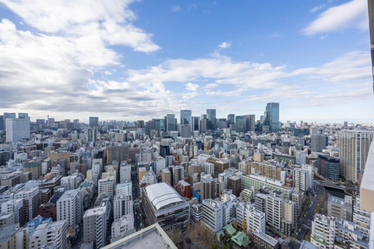 パークシティ中央湊ザタワー　最上階から眺める、開放感あふれる都会的な景色