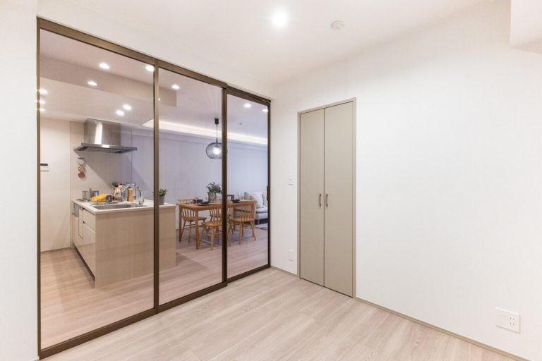 サービスルーム（約4.3帖）