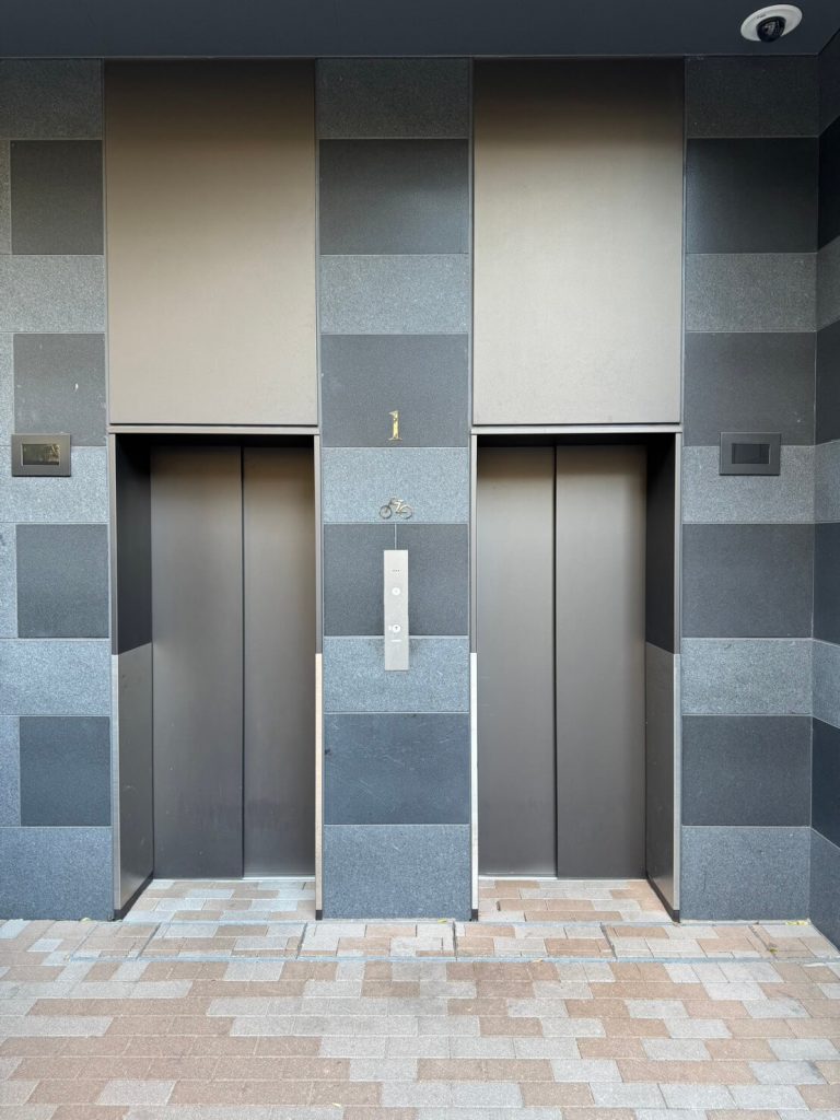 エレベーターホール