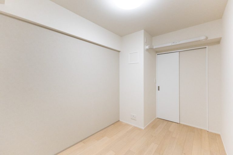 サービスルーム（2F）