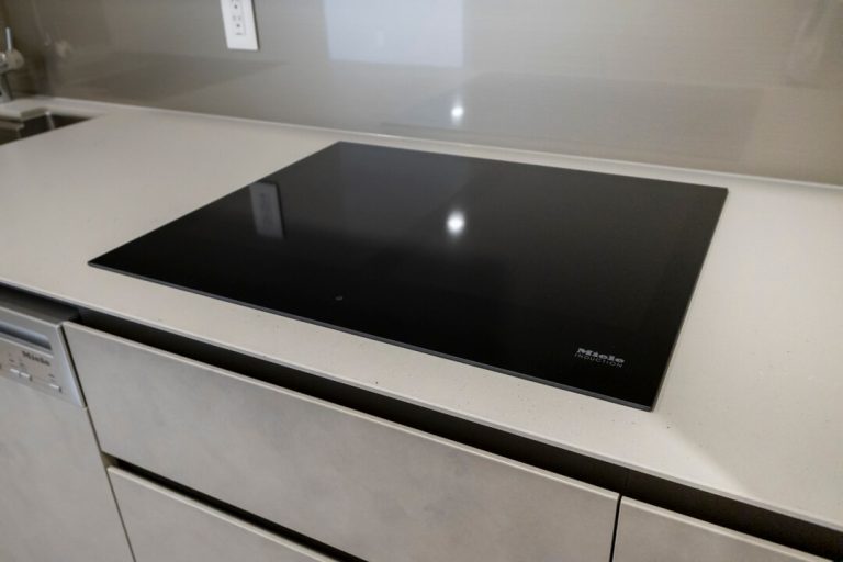 キッチン IHクッキングヒーター