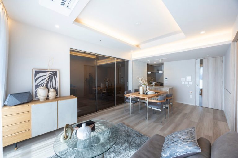 東京パークタワー　駅徒歩1分！暖かな陽光に包まれた住まい