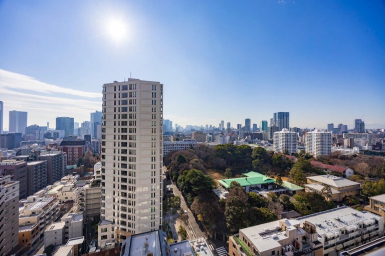 ザ・レジデンス三田　19階南向き、光と眺望を愉しむ都心レジデンス