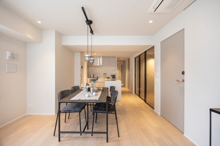 リビングダイニング