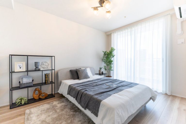 寝室1（約9.5帖）