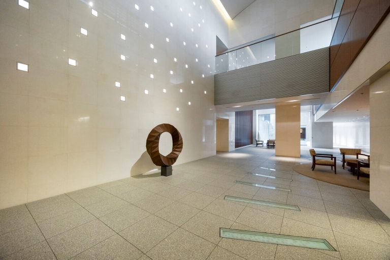 エントランスホール