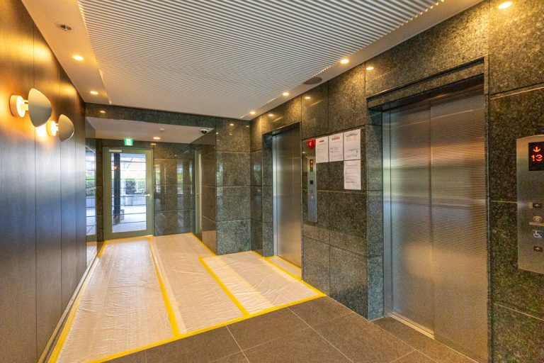 エレベーターホール