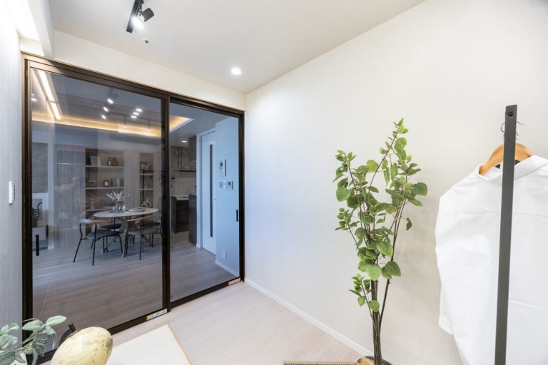 サービスルーム