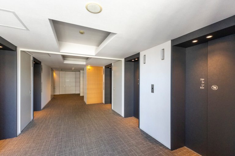 24Fエレベーターホール