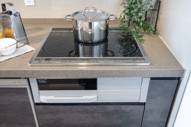 キッチン IHクッキングヒーター