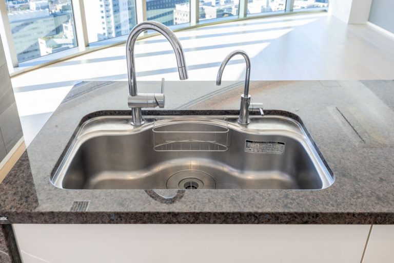 キッチン シンク