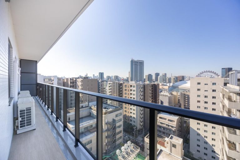 バルコニー（南西側）