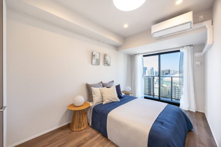 洋室（約7.7帖）