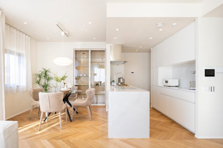 リビングダイニング