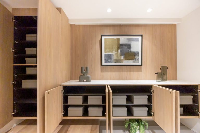 玄関 シューズボックス