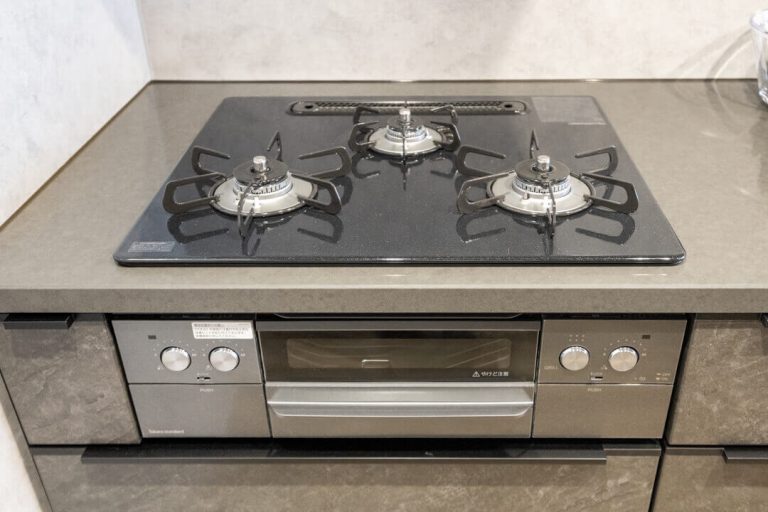 キッチン 3口ガスコンロ