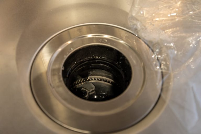 キッチン ディスポーザー付