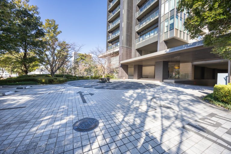 アプローチ・車寄せあり