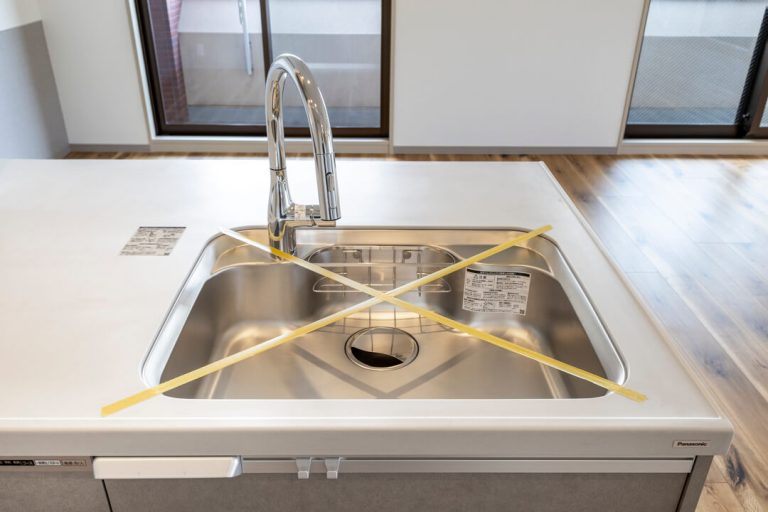 キッチン シンク