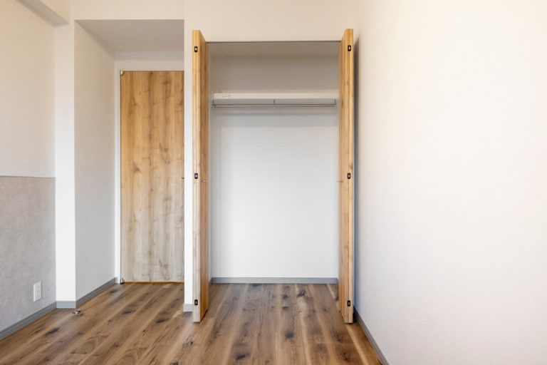 洋室2 クローゼット