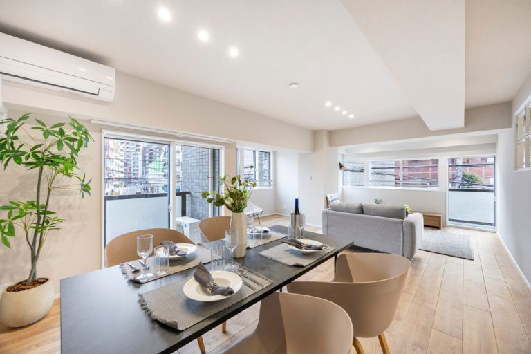 乃木坂　約24帖のゆとりあるLDK、家族が集うリビングダイニング